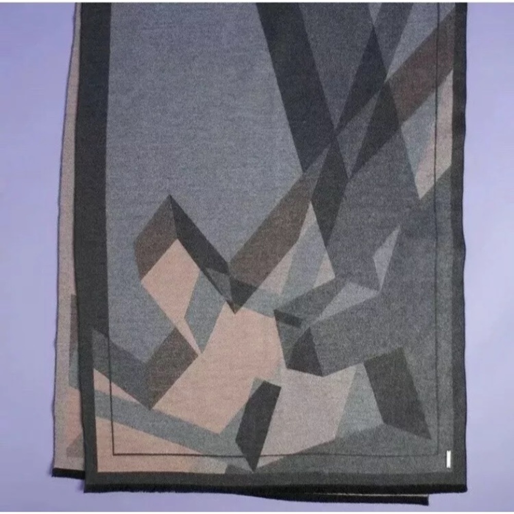 SOIA & KYO Larisa Geometric Reversible Scarf